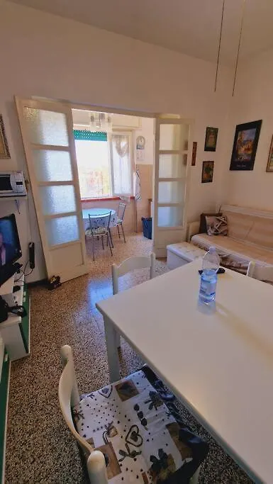 Casetta Sul Mare Follonica Italy